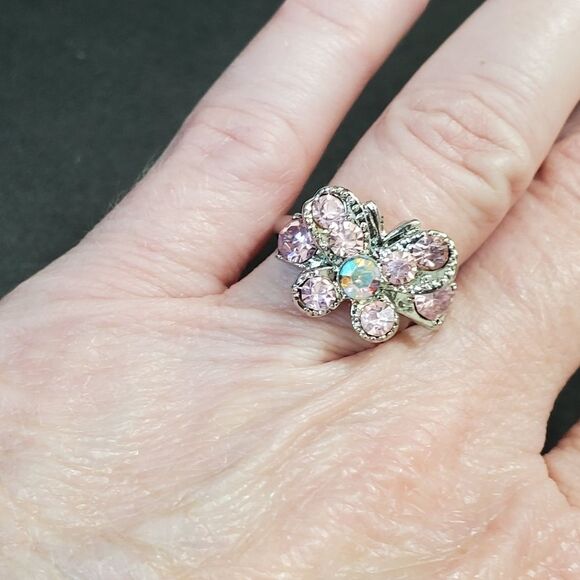 Silver tone pink rhinestone butterfly ring - Picture 2 of 10